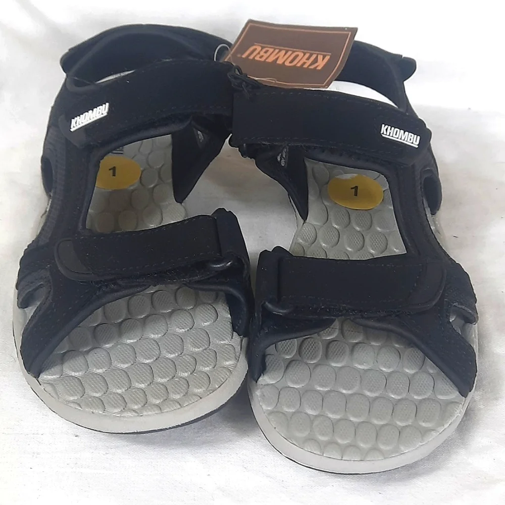 Khombu Brady Sandals Kids Size 1 M Black Suede New With Tag